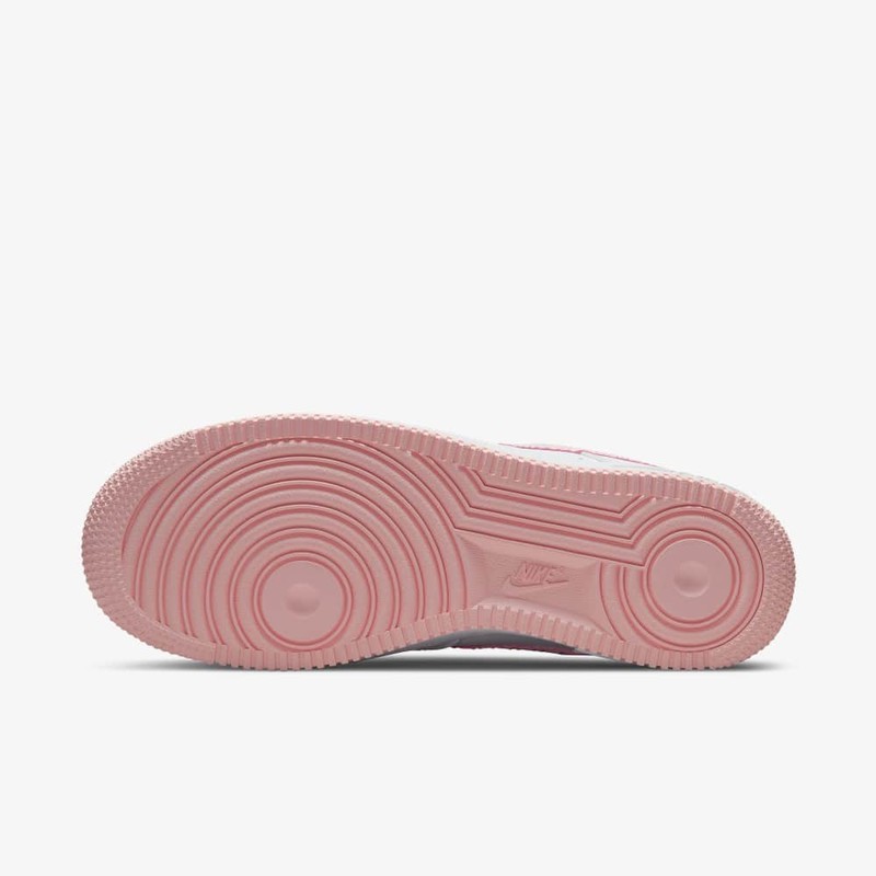 nike air force valentines 2022